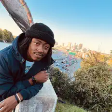 Listen to Luhwhite, watch music videos, read bio, see tour dates & more!