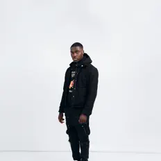 收听 YUNGCHAINZ、观看音乐视频、阅读小传、查看巡演日期等 ！