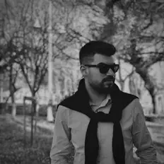 Alper Tepe सुनें, म्यूज़िक वीडियो देखें, बायो पढ़ें, दौरे की तारीखें और बहुत कुछ देखें!