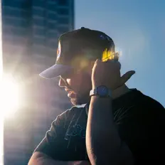 Impak dinle, müzik videolarını izle, biyografisini oku, tur tarihlerini ve daha fazlasını gör!