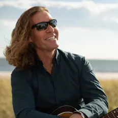 Dengarkan Tom Humbert, tonton video musik, baca bio, lihat tanggal tur & lainnya!