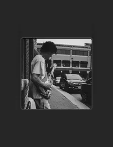 Ascolta Alec Palicki, guarda video musicali, leggi la biografia, vedi le date del tour & altro!