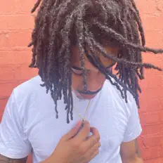 Ακούστε περιεχόμενο από Kaskar, παρακολουθήστε μουσικά βίντεο, διαβάστε το βιογραφικό, δείτε ημερομηνίες περιοδείας, και πολλά ακόμη!