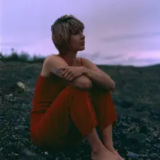 Magnolia을(를) 듣고, 뮤직 비디오를 보고, 약력을 읽고, 투어 일정 등을 확인하세요!