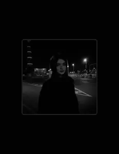 Luister naar VIKEY’, bekijk muziekvideo's, lees de bio, bekijk de tourdata, en meer!