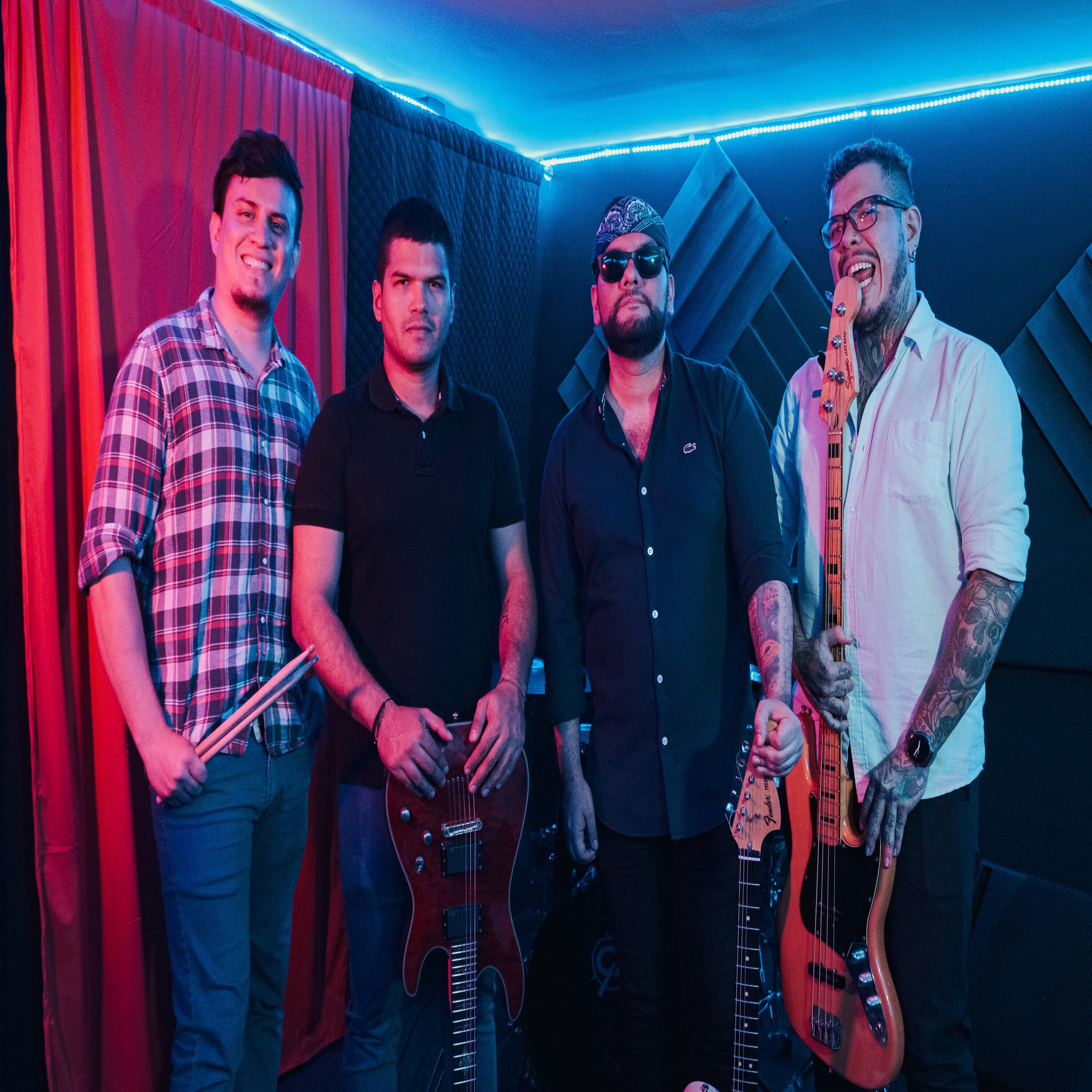 Los Malaventurados No Lloran - Single