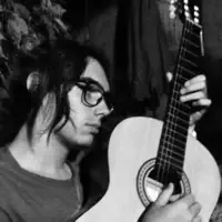 Ascolta undefined, guarda video musicali, leggi la biografia, vedi le date del tour & altro!