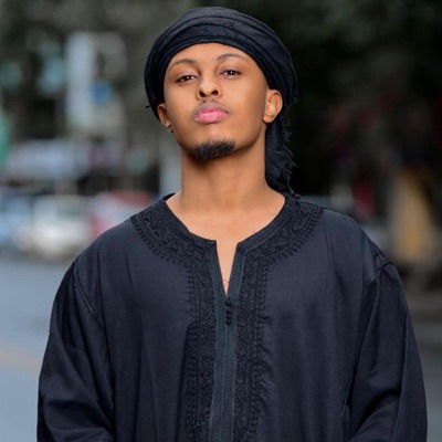 Najma Nashad - Waxaan Boqorka Waydiistaa