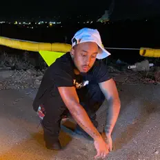 收听 YouKnow$kinny、观看音乐视频、阅读小传、查看巡演日期等 ！