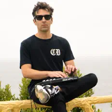 Ascolta DJ Dayo, guarda video musicali, leggi la biografia, vedi le date del tour & altro!