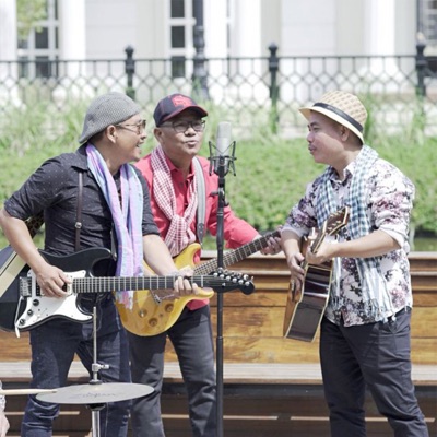 Song - សាងស្នេហ៍នៅប្រាសាទព្រះវិហារ - Menh Sothyvann