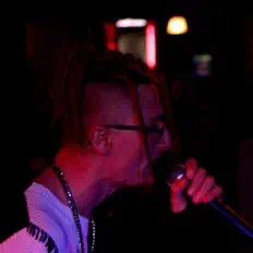 Hör dir Lil Semi an, schau dir Musikvideos an, lies die Biografie, finde Tourdaten und mehr!