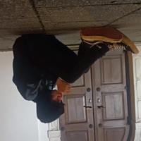 na hraně zítřka - Single - LEAVE ME ALONE