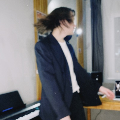 Под звук нот - Single