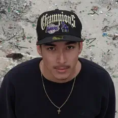 Dengarkan Chema Spencer, tonton video musik, baca bio, lihat tanggal tur & lainnya!