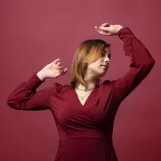 收听 Giulia Pratelli、观看音乐视频、阅读小传、查看巡演日期等 ！