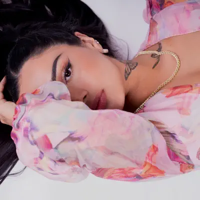 Listen to Mariana Bfly, watch music videos, read bio, see tour dates & more!