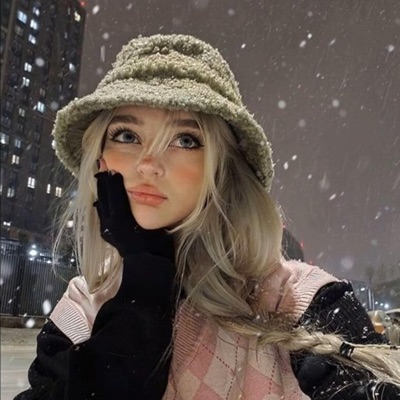 Tsunami (feat. Astrovsthewrld) - Single