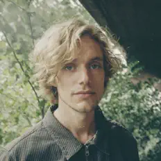 收听 Arvid Lizell、观看音乐视频、阅读小传、查看巡演日期等 ！