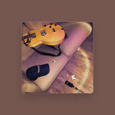 Listen to ewilly(이윌리), watch music videos, read bio, see tour dates & more!