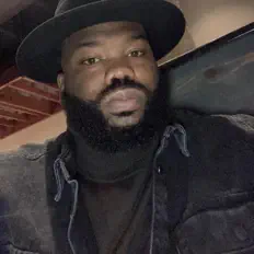 收听 Minister E.J. Bolden、观看音乐视频、阅读小传、查看巡演日期等 ！