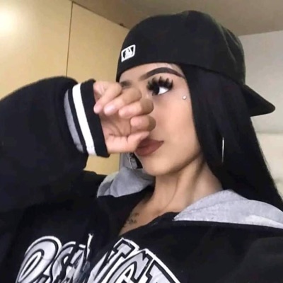 นั่งข้างๆใน Studio - Single