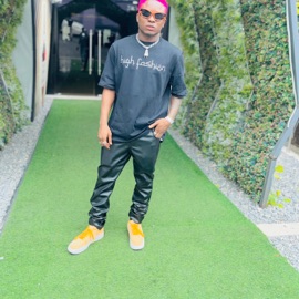 Zero worries (feat. Sagghar pee & Mykelbilly) Freshezy