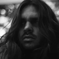 Sad King Billy을(를) 듣고, 뮤직 비디오를 보고, 약력을 읽고, 투어 일정 등을 확인하세요!