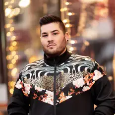 Listen to MICHAEL ANGELO, watch music videos, read bio, see tour dates & more!