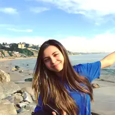 Luister naar Marliii, bekijk muziekvideo's, lees de bio, bekijk de tourdata, en meer!