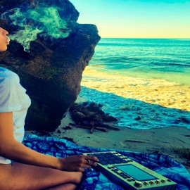 LOUD cloudz (feat. Tryf Bindope & Mykestro) Macado