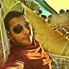 D D L P을(를) 듣고, 뮤직 비디오를 보고, 약력을 읽고, 투어 일정 등을 확인하세요!