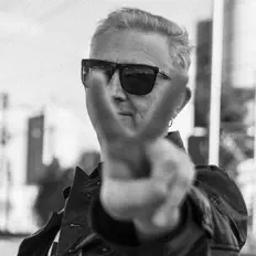 Listen to Andy White, watch music videos, read bio, see tour dates & more!