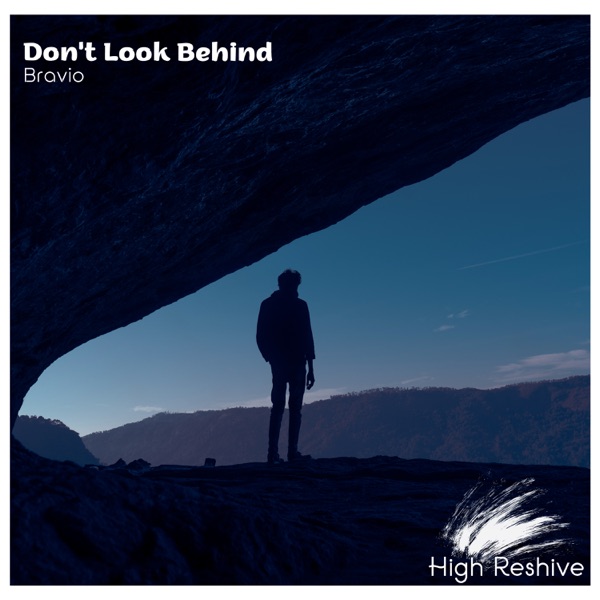 Don't Look Behind - Single