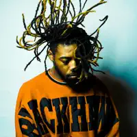Hör dir undefined an, schau dir Musikvideos an, lies die Biografie, finde Tourdaten und mehr!