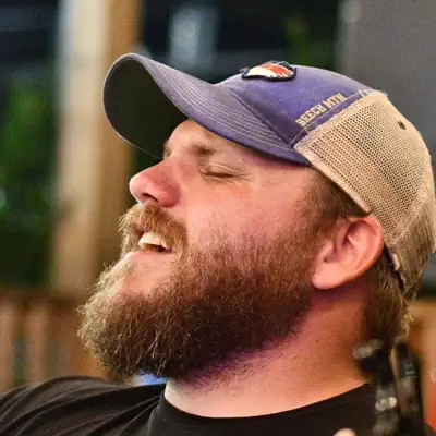 Listen to Logan Winkles, watch music videos, read bio, see tour dates & more!