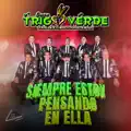 Siempre Estoy Pensando en Ella