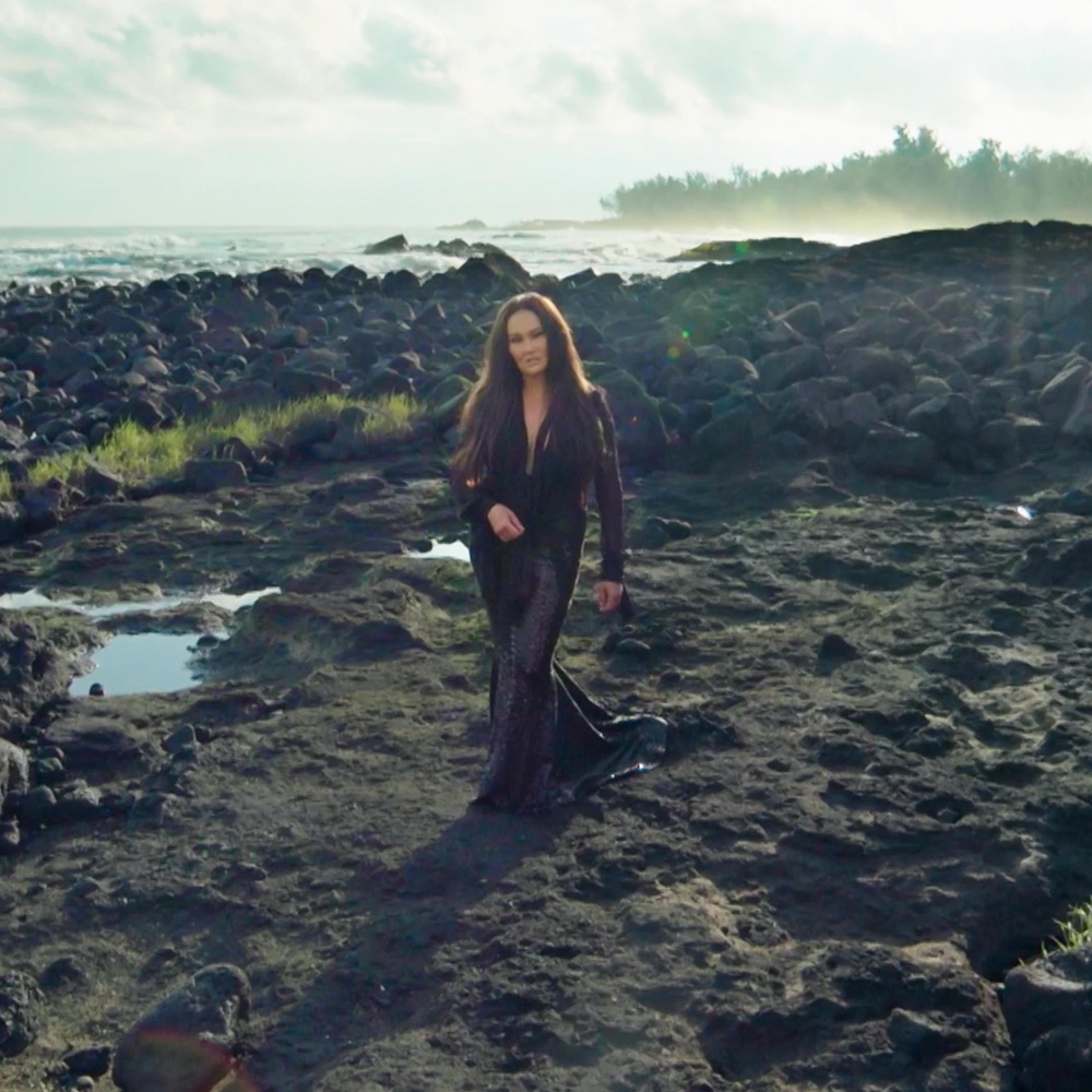 Обложка альбома «I'm Still Here - Single» — Tia Carrere