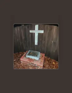 Edith Underground सुनें, म्यूज़िक वीडियो देखें, बायो पढ़ें, दौरे की तारीखें और बहुत कुछ देखें!