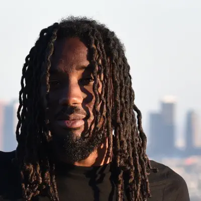 Listen to Tavon Moore, watch music videos, read bio, see tour dates & more!