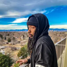 BarZ Brown सुनें, म्यूज़िक वीडियो देखें, बायो पढ़ें, दौरे की तारीखें और बहुत कुछ देखें!