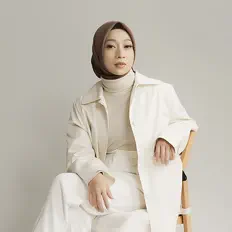 Listen to Nina Tri Suci, watch music videos, read bio, see tour dates & more!