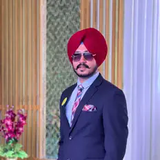 Ouça Sarbans Parteek, assista a videoclipes, leia a biografia, veja as datas das turnês e mais!