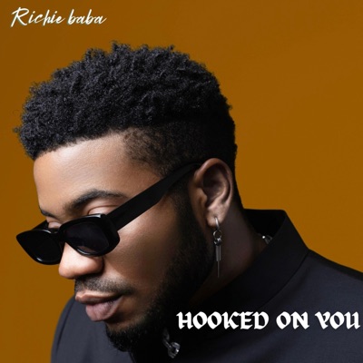 Hooked on you - Single