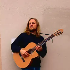 Escucha a Jonas Wolf, mira videos musicales, lee su biografía, consulta las fechas de las gira y más.