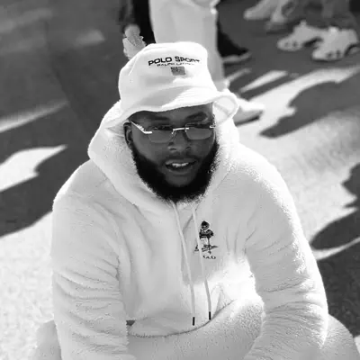 Listen to Avenue Rich, watch music videos, read bio, see tour dates & more!