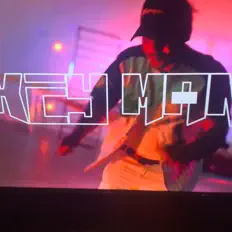 Hör dir Mikeymann an, schau dir Musikvideos an, lies die Biografie, finde Tourdaten und mehr!