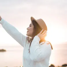 Listen to Nathaly Briceño, watch music videos, read bio, see tour dates & more!