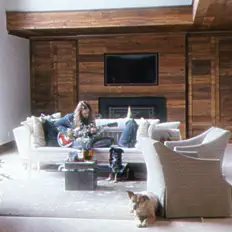 MOVO을(를) 듣고, 뮤직 비디오를 보고, 약력을 읽고, 투어 일정 등을 확인하세요!