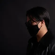 WAN सुनें, म्यूज़िक वीडियो देखें, बायो पढ़ें, दौरे की तारीखें और बहुत कुछ देखें!